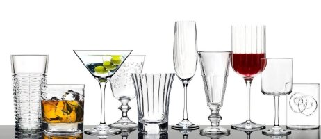 Gläser und Glaswaren